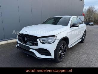 uszkodzony samochody osobowe Mercedes GLC 300de 4Matic Coupe AMG Sport 2022/3