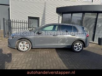 Volkswagen Golf VIII 2.0 SCR TDi Life Business Premium DSG picture 16