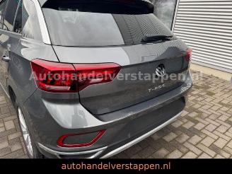 Volkswagen T-Roc Style DSG Panorama LED IQ NAVI picture 3