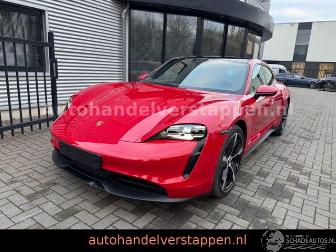 Porsche Taycan Sport Turismo Sport-Chrono-Paket