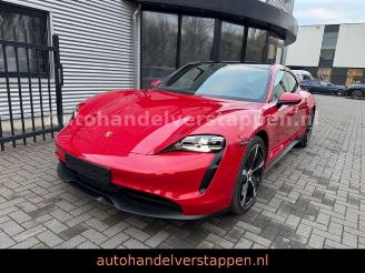 skadebil auto Porsche Taycan Sport Turismo Sport-Chrono-Paket 2024/12