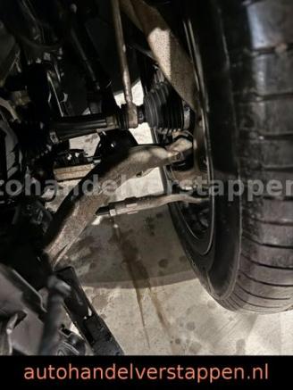 Mercedes GLC 200 d 4Matic Edition AMG Line Pano VOLL picture 14