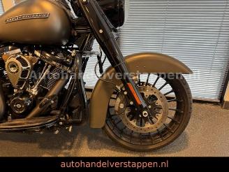 Harley-Davidson Road King Special - Krugger picture 27