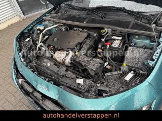 Peugeot 308 III SW Active Pack 1.5HDI 96KW picture 10