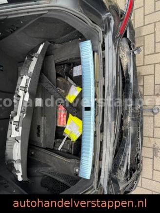 Audi E-tron 55 Quattro S line 3× 300KW picture 22