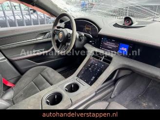 Porsche Taycan Sport Turismo GTS Bose Panorama glass picture 39