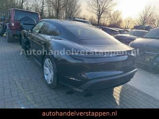 Porsche Taycan 350KW Panorama Leder CAM 93KWH picture 4