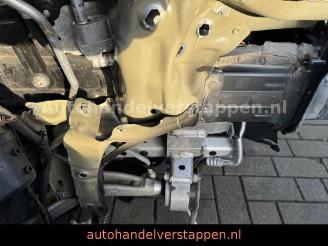 Porsche Taycan 350KW Panorama Leder CAM 93KWH picture 24