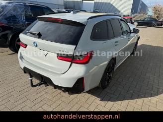 damaged passenger cars BMW 3-serie 20e M Sport Touring Panorama Harman AHK 2022/10