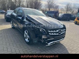 Mercedes GLA 200 CDI / d Urban Automatik picture 6