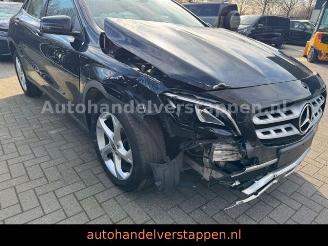 Mercedes GLA 200 CDI / d Urban Automatik picture 5