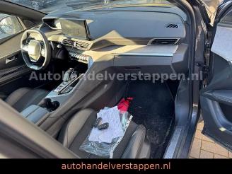 Peugeot 3008 Hybrid 225 E-AUTO8 GT Paket Panorama picture 12