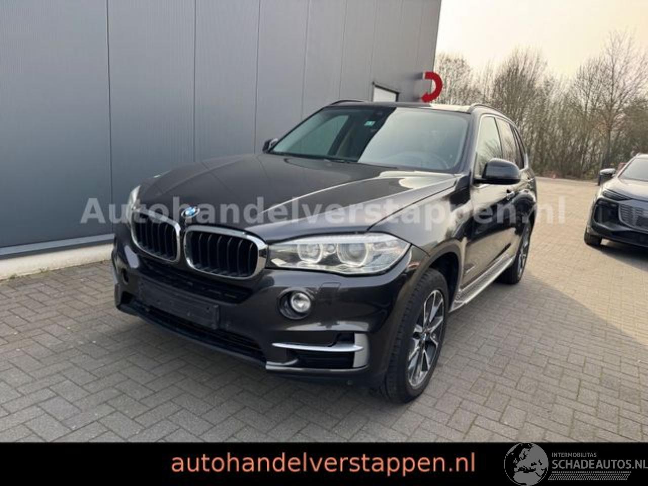 BMW X5 xDrive 30d 190KW Sport Pano Leder CAM