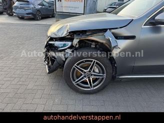 Mercedes EQC 400 4Matic AMG Sport 300KW Grau Magno picture 8