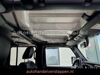 Jeep Gladiator Overland 4WD Launch Edition picture 20