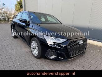 uszkodzony samochody osobowe Audi A3 Sportback 40 TFSIe Advanced 2023/9