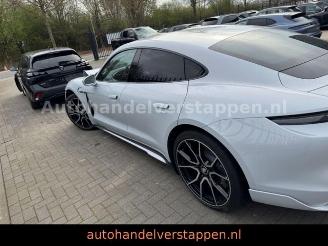 Porsche Taycan Sport 93KWH Sport-Design-Paket picture 7