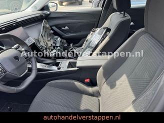 Peugeot 308 SW III BlueHDi 130 S&S EAT8 Active Pack 96kW picture 12