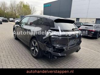 BMW iX 40 xDrive 240KW Sky Lounge picture 6
