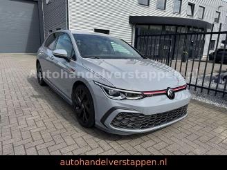 Auto incidentate Volkswagen Golf VIII Lim. GTI DSG 180KW ''Mondsteingrau'' 2023/10
