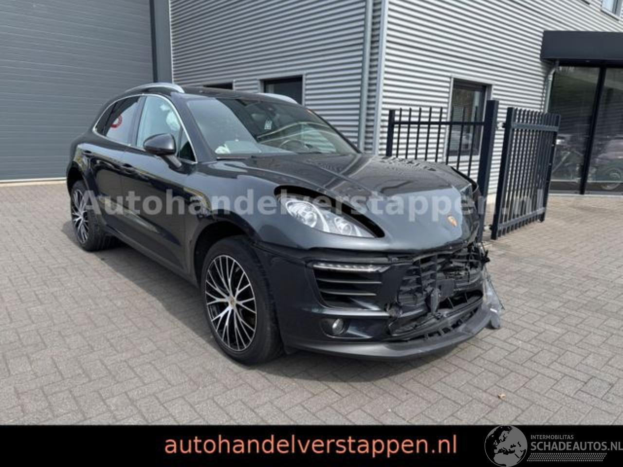 Porsche Macan S 3.0L Diesel PDK Panorama Leder 20''
