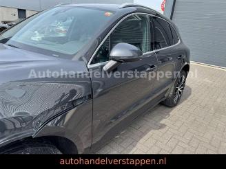 Porsche Macan S 3.0L Diesel PDK Panorama Leder 20'' picture 12