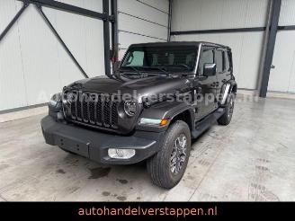 Voiture accidenté Jeep Wrangler Unlimited Plug-In Hybrid Sahara 2022/6