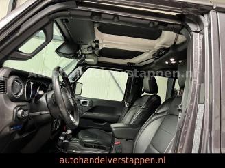 Jeep Wrangler Unlimited Plug-In Hybrid Sahara picture 31