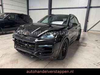 Porsche Cayenne E-Hybrid 346KW Matrix Bose Sport chrono picture 8