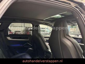 Porsche Cayenne E-Hybrid 346KW Matrix Bose Sport chrono picture 31