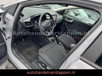Ford Puma EcoBoost Hybrid 92kW Titanium Design picture 13
