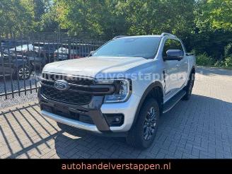Voiture accidenté Ford Ranger Wildtrak e-4WD Doppelkabine 2024/3