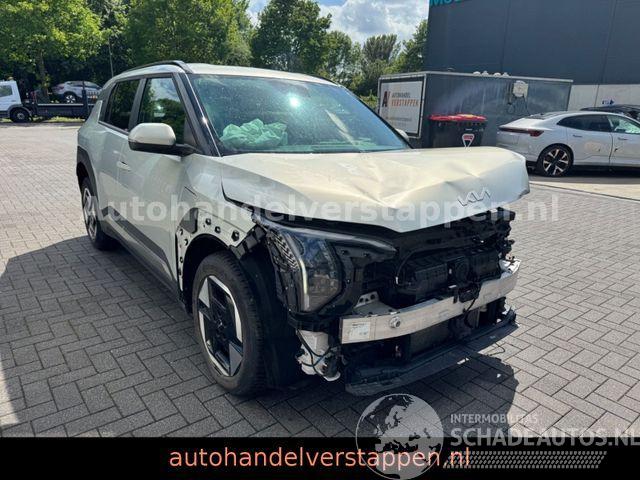 Kia EV3 150 kW 81KWH BATTERY  BUSINESS PLUS