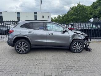 Mercedes EQA 250+ AMG Sport Pano AHK Burm Memory VOLLL picture 25