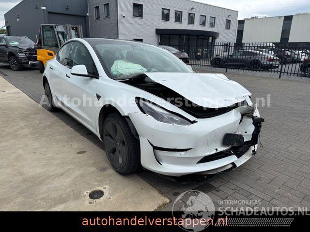 Tesla Model 3 Standard Range Plus RWD Pano 239KW