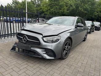Coche accidentado Mercedes E-klasse 300 d 4Matic AMG Sport Pano Burm AHK 2020/12