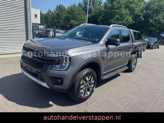 damaged passenger cars Ford Ranger Plug-in-Hybrid Wildtrak e-4WD Doppelkabin 2026/2