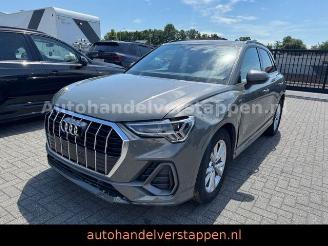 Audi Q3 35 TFSI S-Tronic S line Panorama picture 9