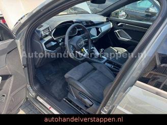 Audi Q3 35 TFSI S-Tronic S line Panorama picture 27