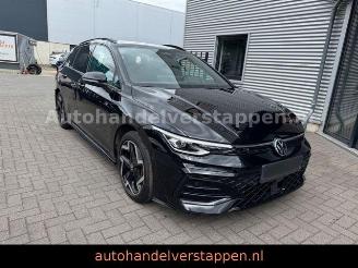 Uttjänta bilar auto Volkswagen Golf VIII Variant 2.0 TDI 110 kW R-Line AUT. 2025/12