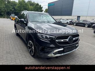 Damaged car Mercedes GLC 200 d 4Matic Avantgarde AHK Burmeister 2025/9