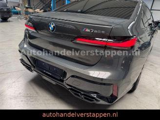 BMW M7 60e xDrive 420KW M Performance VOLL picture 3