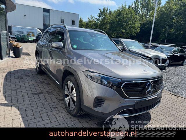 Mercedes EQB 250+ Progressive 7-Personen Leder LED NAVI