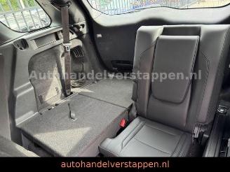 Land Rover Discovery Sport S AWD D165 Aut. Pano Leder 7sitz picture 20