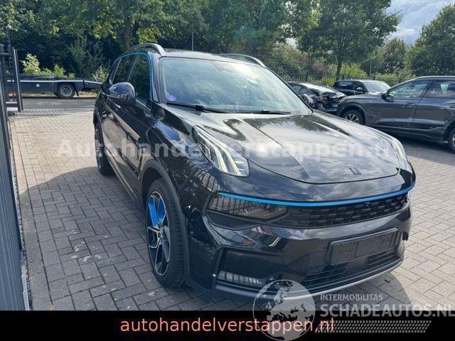 Lynk & Co 01 1.5 TD PHEV 192kW Pano Vollaustatung