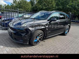 Lynk & Co 01 1.5 TD PHEV 192kW Pano Vollaustatung picture 8