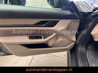 Porsche Taycan 93KWH PASM BOSE Surround View picture 17