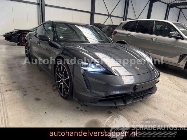 Porsche Taycan 93KWH PASM BOSE Surround View