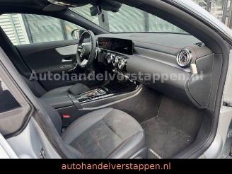 Mercedes Cla-klasse 180 Shooting Brake AMG Sport Panorama picture 19