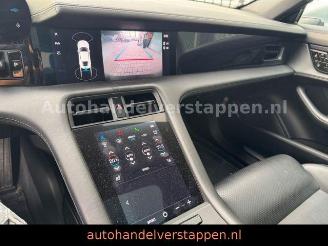 Porsche Taycan 4S 420KW 94KWH Panorama Bose picture 20
